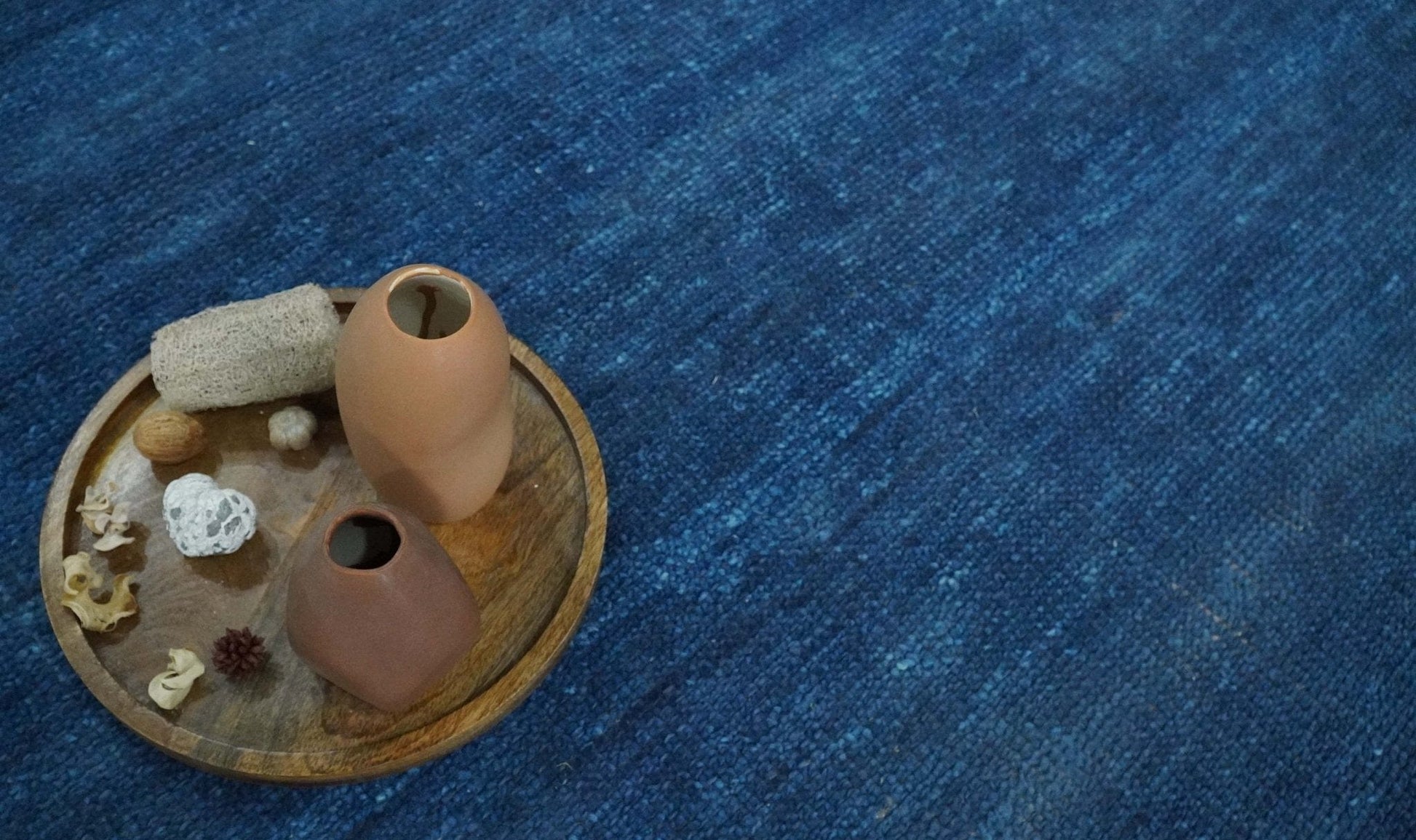 The Rug Decor Area Rug Solid Plane Blue Hand knotted Contemporary Custom Made wool Area Rug Solid Plane Blue Hand knotted Contemporary Custom Made wool Area Rug