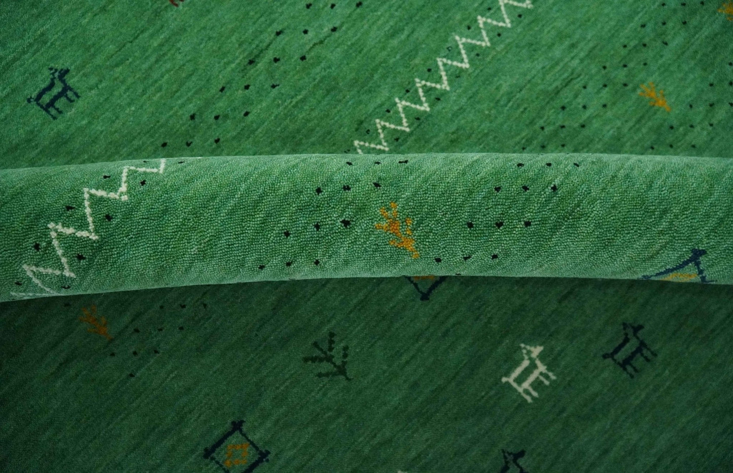 The Rug Decor Area Rug Tribal Design Green Custom Made Traditional Hand loom Wool Area Rug Tribal Design Green Custom Made Traditional Hand loom Wool Area Rug