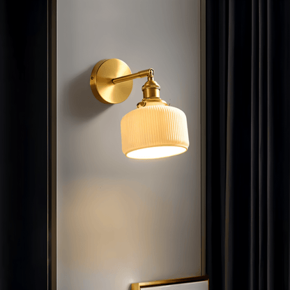 Arla Wall Lamp