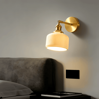 Arla Wall Lamp