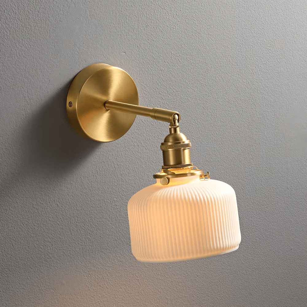 Arla Wall Lamp