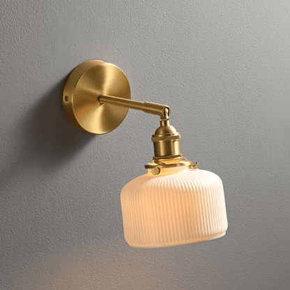 Arla Wall Lamp