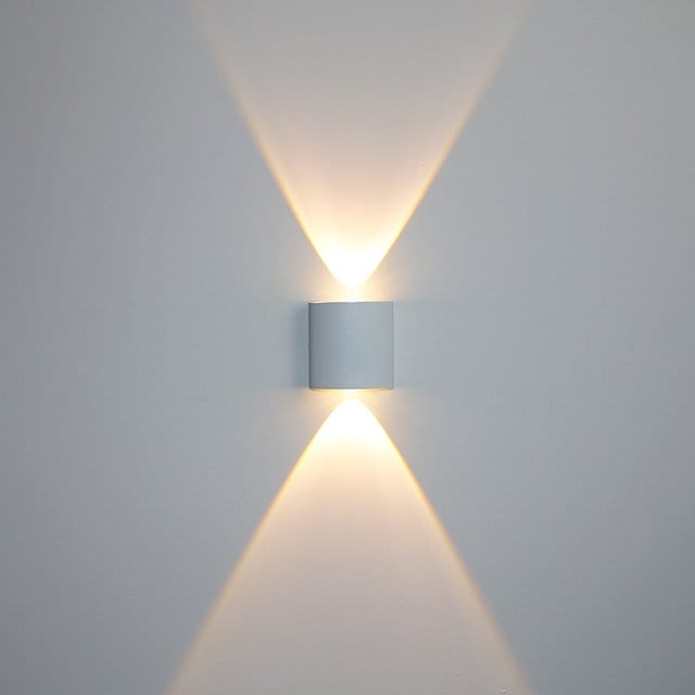Residence Supply White - 2.2" x 3" x 1.3" / 5.6cm x 7.7cm x 3.4cm - 2W / Warm White (2700-3500K) Avivah Outdoor Wall Lamp