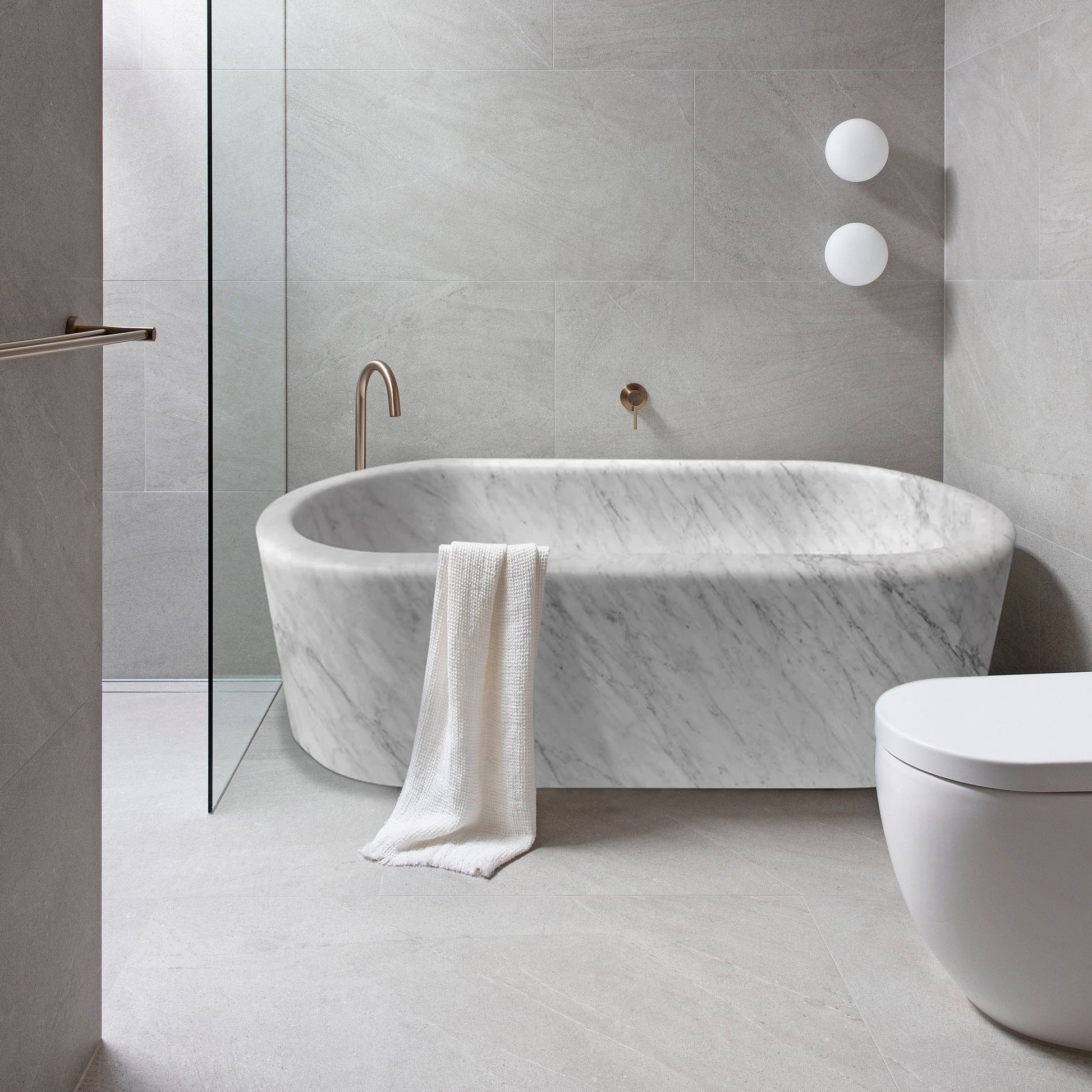 Villohome | Online Flooring Shop Bathtubs Marble / (W)32" (L)70" (H)20" / Polished Imperial White Marble Bathtub Hand-carved from Solid Marble Block (W)32" (L)70" (H)20" Imperial White Marble Bathtub Hand-carved from Solid Marble Block (W)32" (L)70" (H)20"