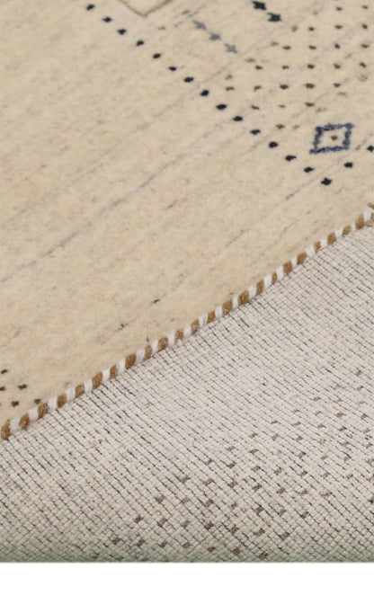 Beige Center Pattern Design Hand Loomed Wool Area Rug.