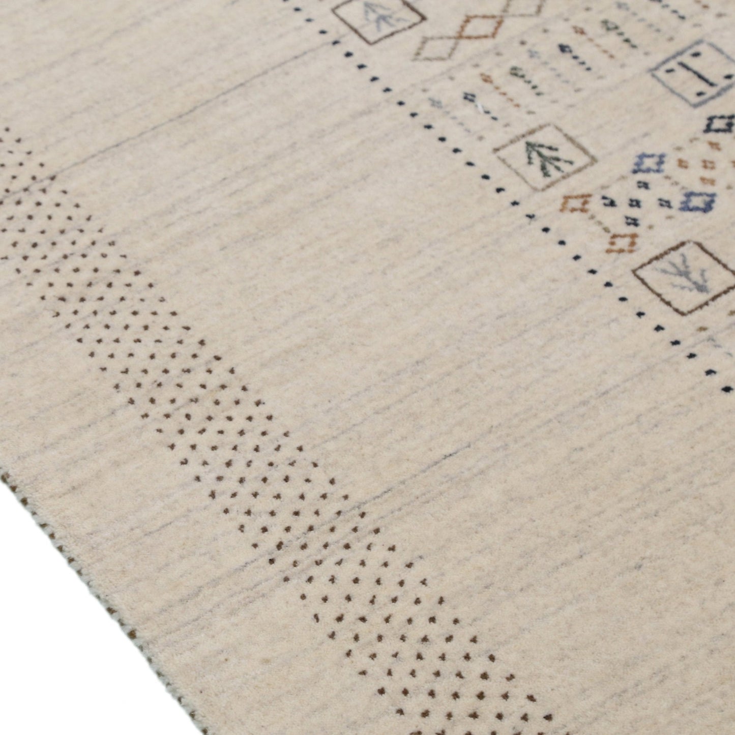 Beige Center Pattern Design Hand Loomed Wool Area Rug.