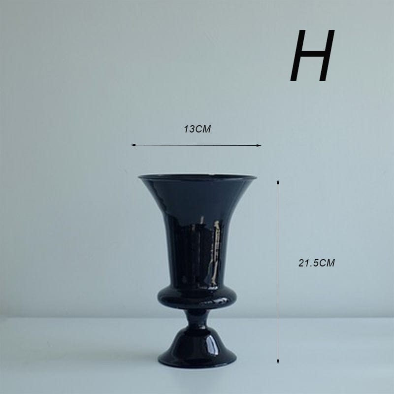 Kanyon Shop H Black Sculptural Glass Vase
