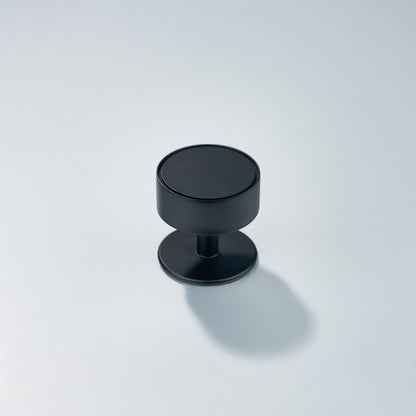 Gateau, Solid Brass Knobs.
