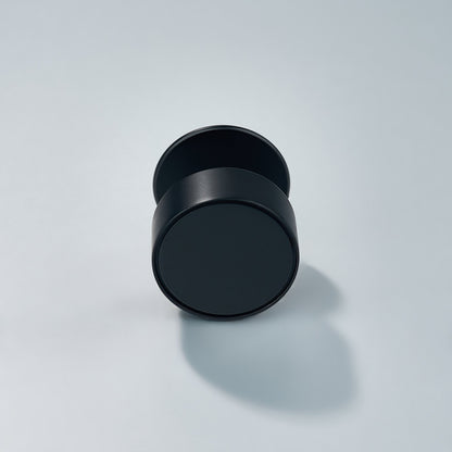 Gateau, Solid Brass Knobs.