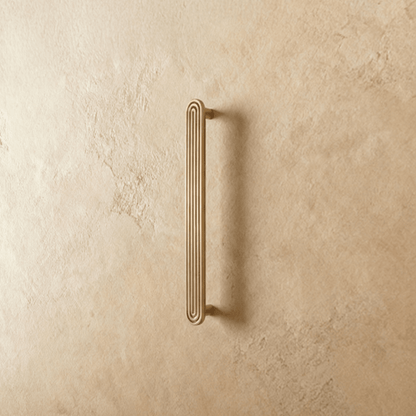 Blaris Knob And Pull Bar.