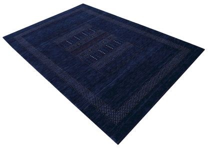 Blue And White Center Pattern Design Hand Loomed Wool Area Rug.