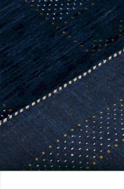 Blue And White Center Pattern Design Hand Loomed Wool Area Rug.