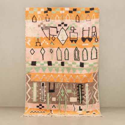 Saossana - vintage boujad rug 5.6x8.9 ft / 170x270 cm