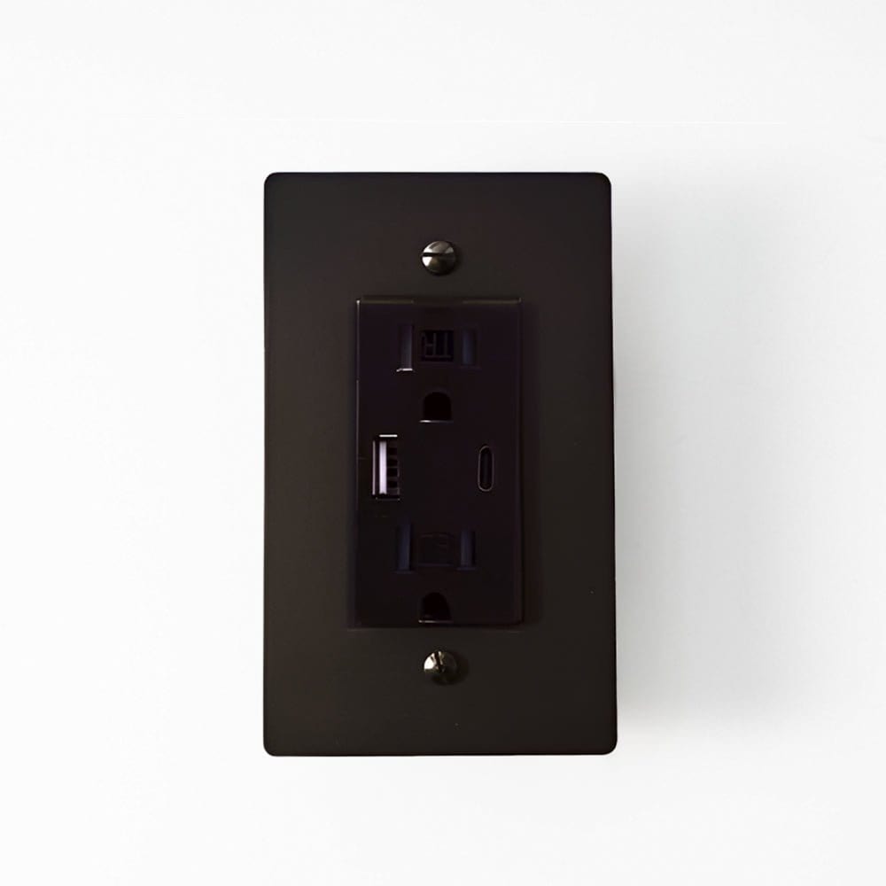 Residence Supply Night Black / 15A USB + Type C Socket Brass US Outlet (1-Gang)