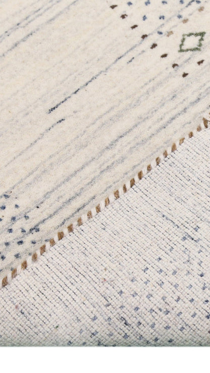 Center Pattern Natural Hand Loomed Wool Area Rug.