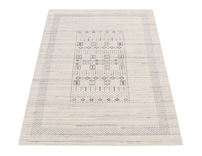 Center Pattern Natural Hand Loomed Wool Area Rug.