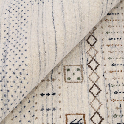 Center Pattern Natural Hand Loomed Wool Area Rug.