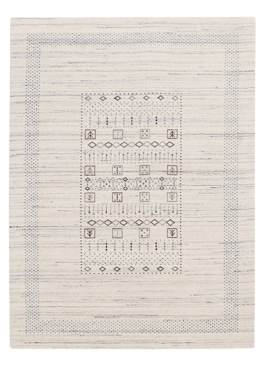 Center Pattern Natural Hand Loomed Wool Area Rug.