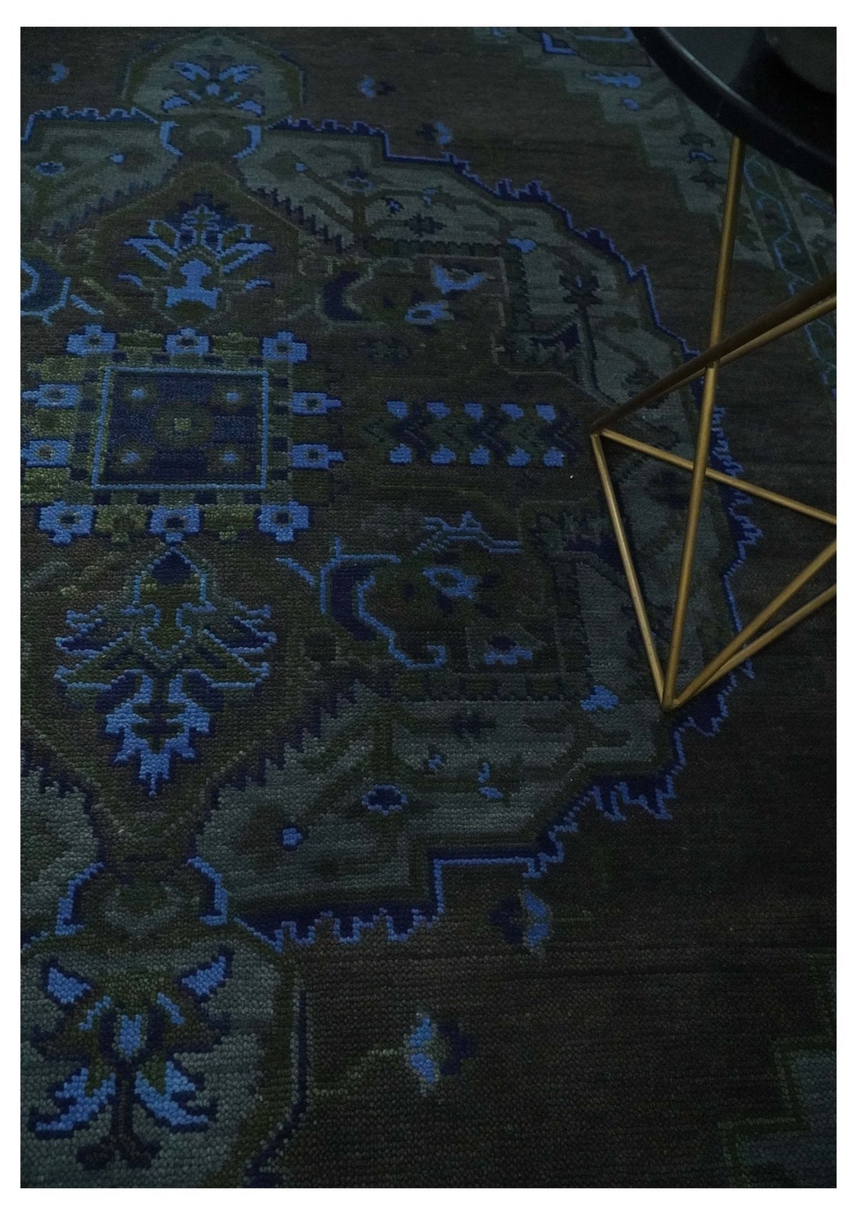 Charcoal, Gray, Green and Blue Neon look Traditional Heriz Medallion Multi Size wool Area Rug.