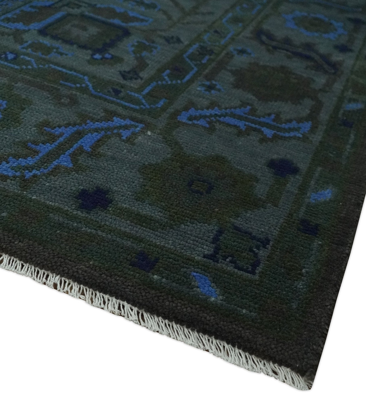 Charcoal, Gray, Green and Blue Neon look Traditional Heriz Medallion Multi Size wool Area Rug.