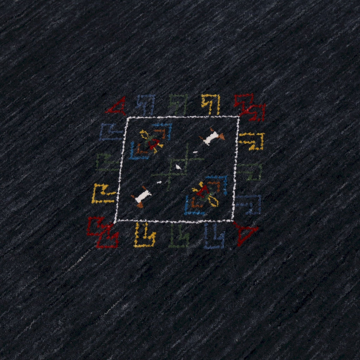 Charcoal Tribal Center Medallion Hand Loomed Wool Area Rug.