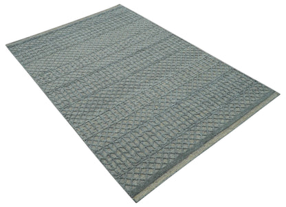 Contemporary Design Gray Hand Knotted Wool Area Rug.