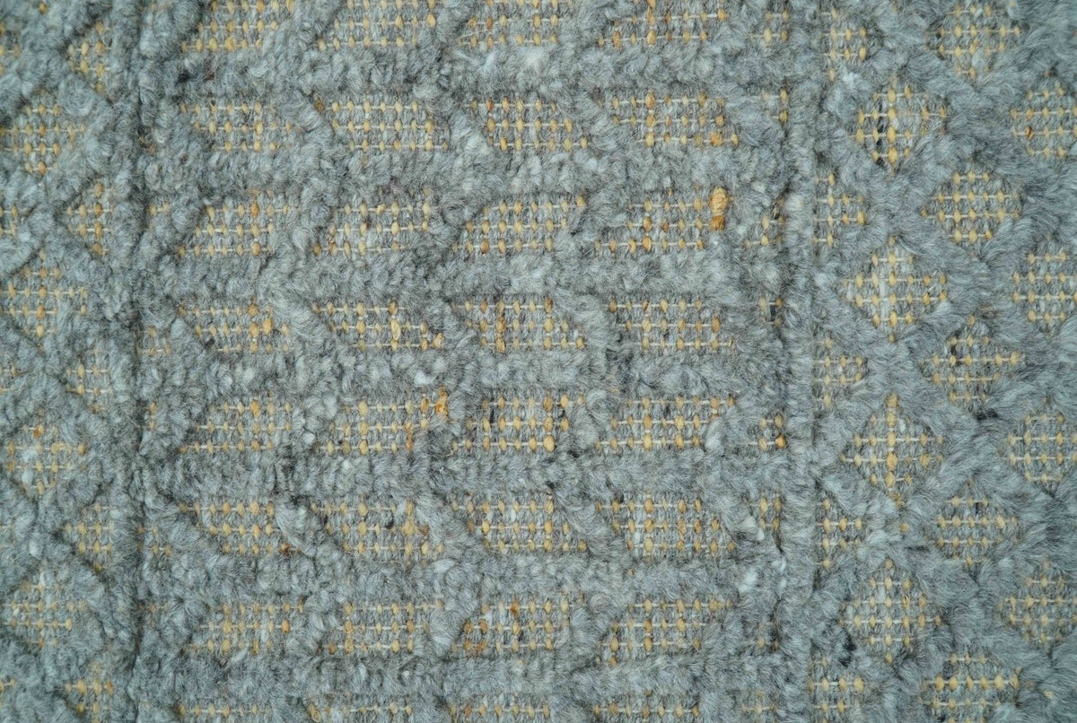 Contemporary Design Gray Hand Knotted Wool Area Rug.