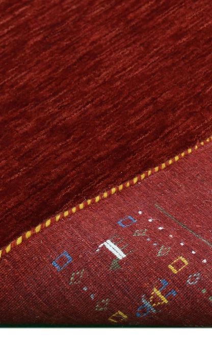 Contemporary Red Hand Loomed Wool Area Rug.