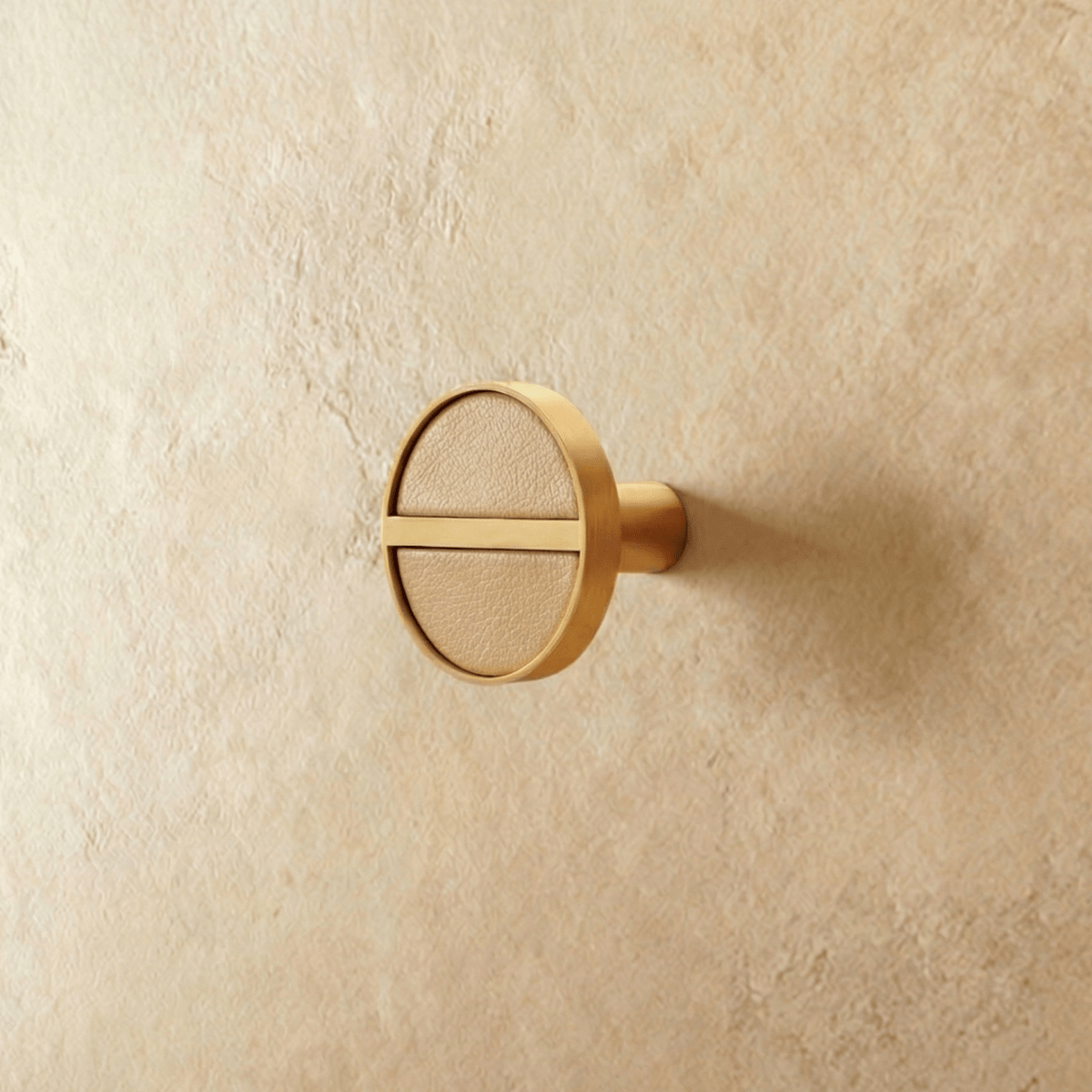 Crysi Knob.