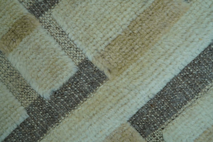 Custom Made Contemporary Design Beige And Gray Hand knotted wool Area Rug.