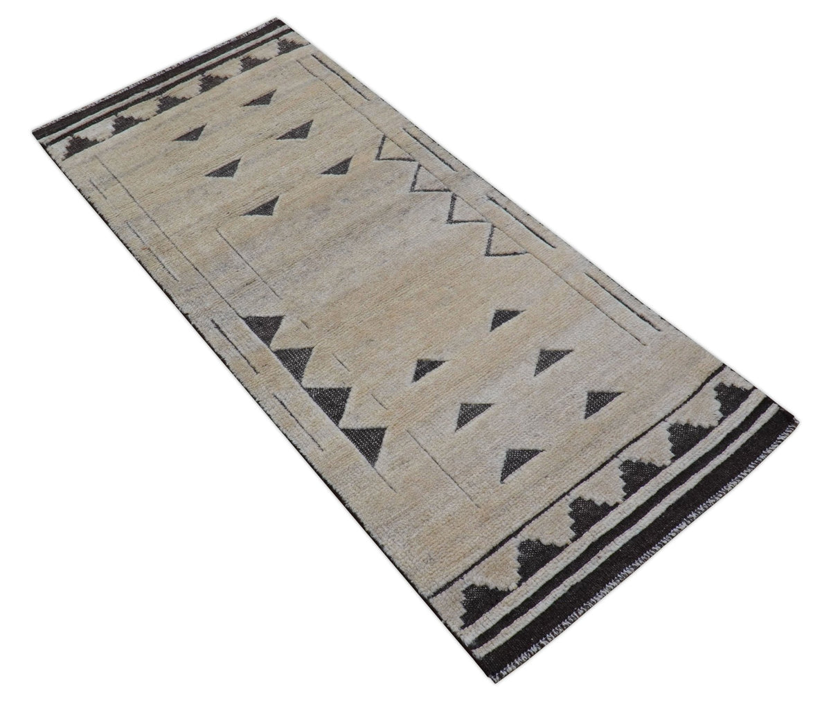 Custom Made Contemporary Design Black And Beige Hand knotted wool Area Rug.