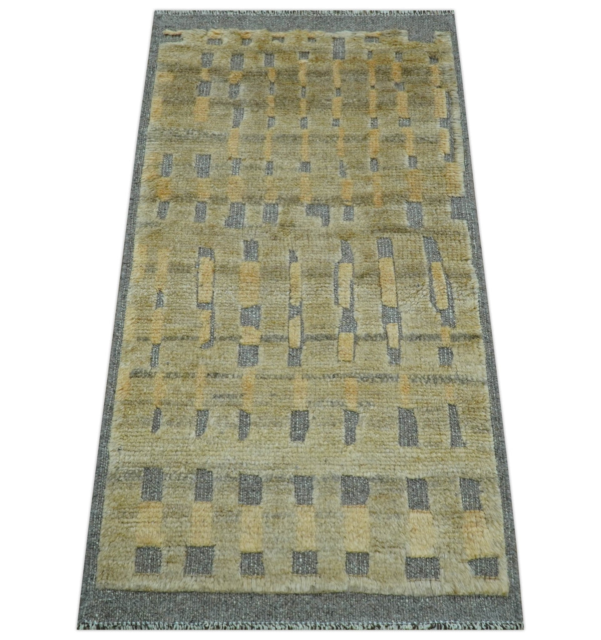 Custom Made Contemporary Design Gray And wheat Hand knotted wool Area Rug.