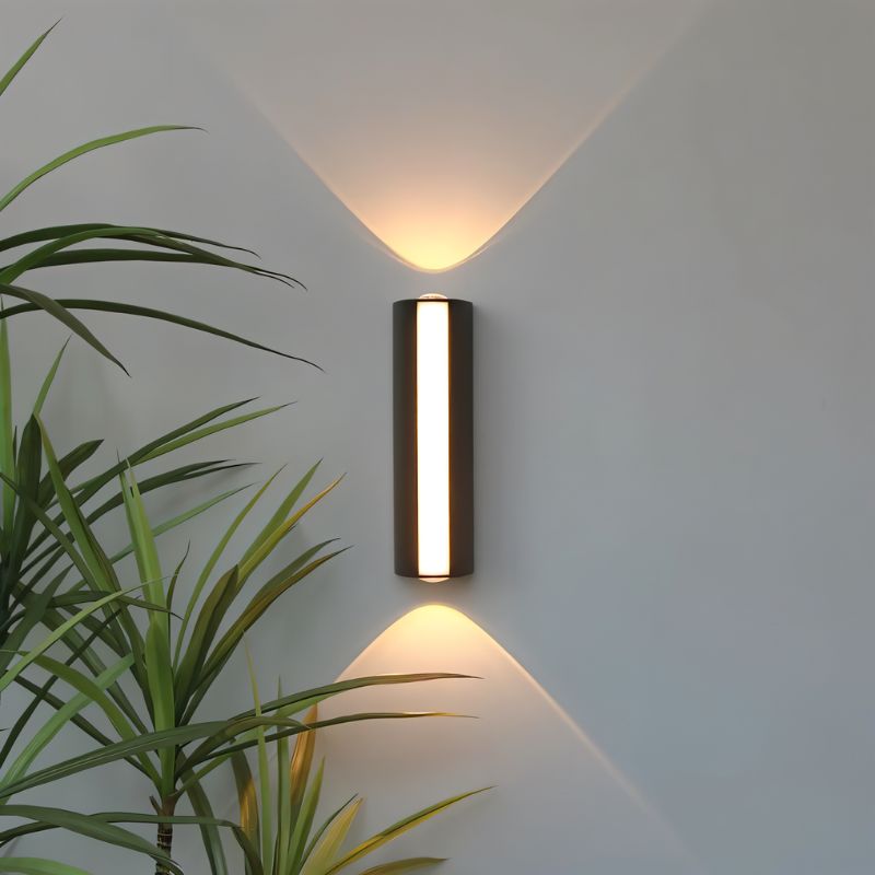 Erhan Outdoor Wall Lamp.