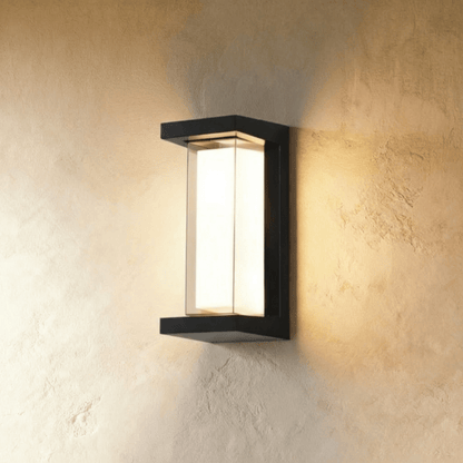 Esmond Outdoor Wall Lamp.