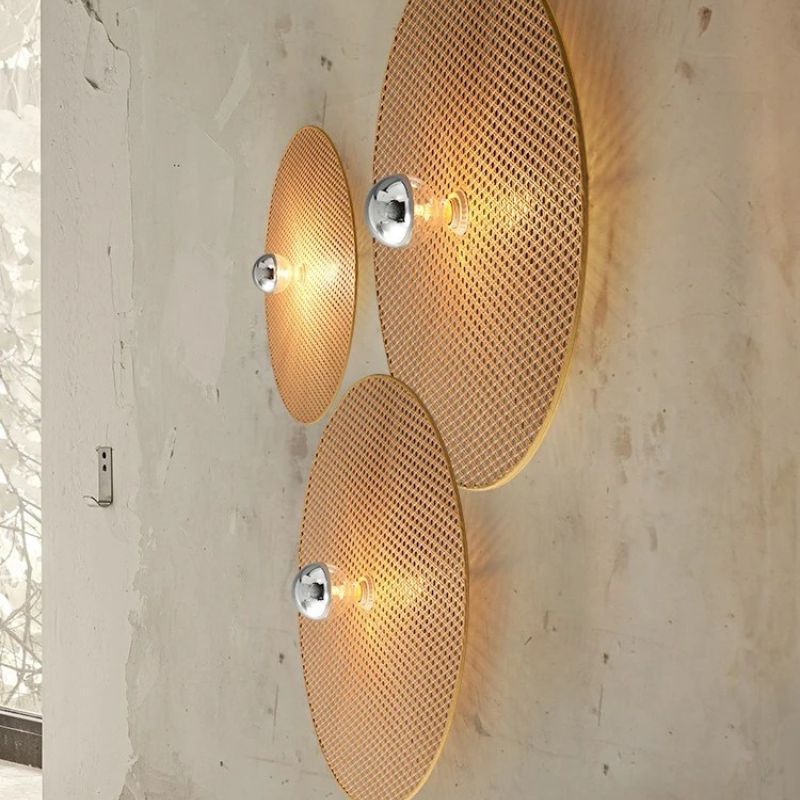 Falari Wall Lamp.
