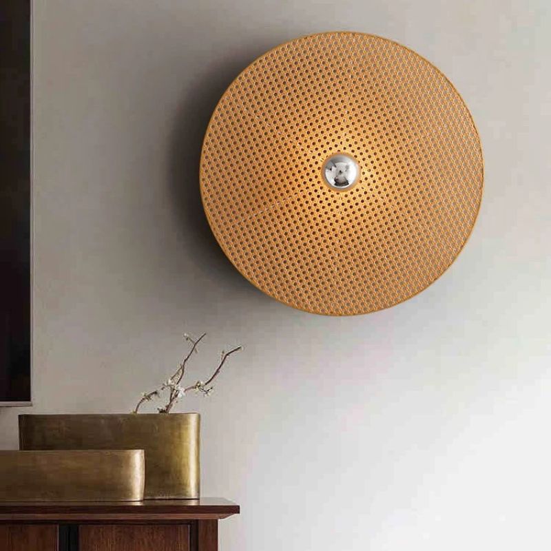 Falari Wall Lamp.