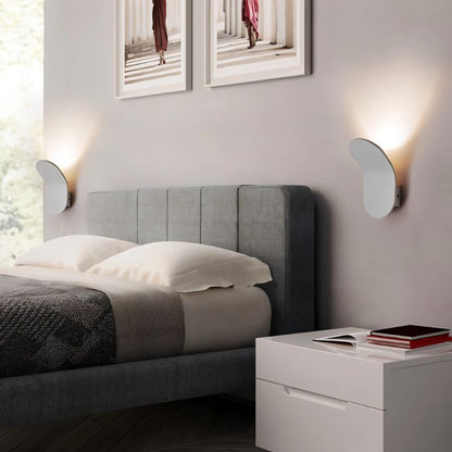 Fana Wall Lamp.