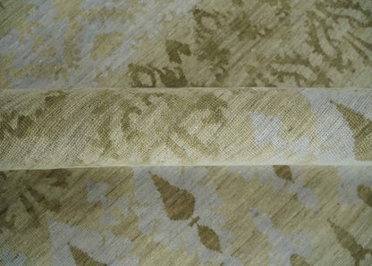 Fine Green 8x10 Hand Knotted Beige, Olive and Silver Traditional Wool Rug.