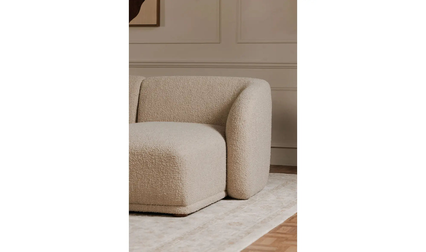 Faye Sectional Right