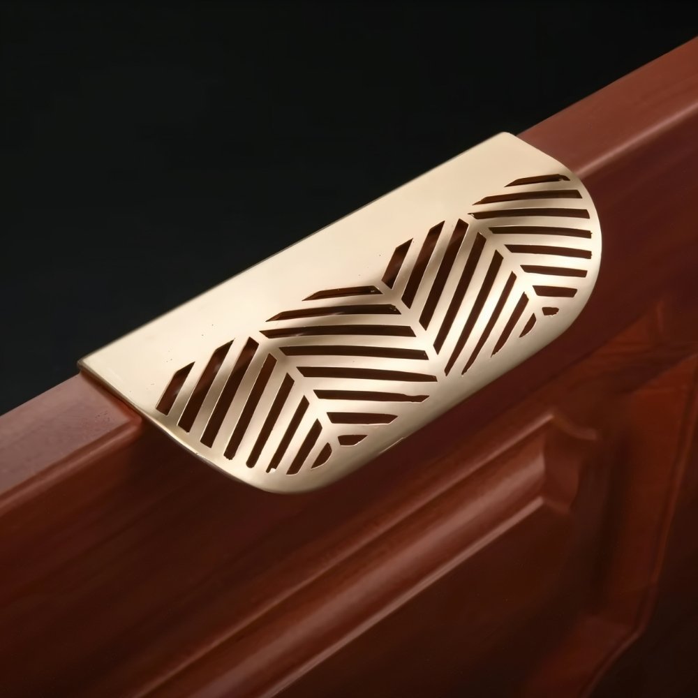 Friyas Drawer Pull.