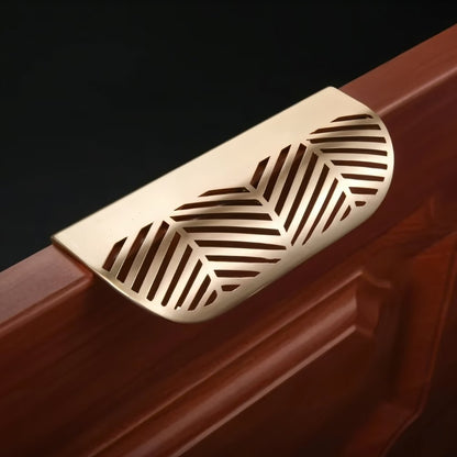 Friyas Drawer Pull.