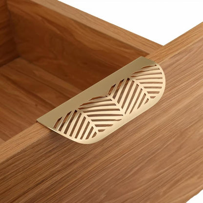Friyas Drawer Pull.