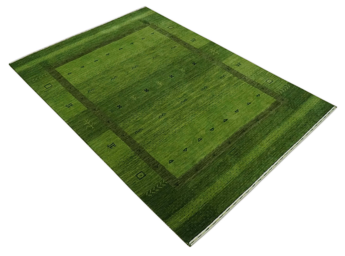 Geometrical Stripes Design Green Hand loom Multi Size wool Area Rug.