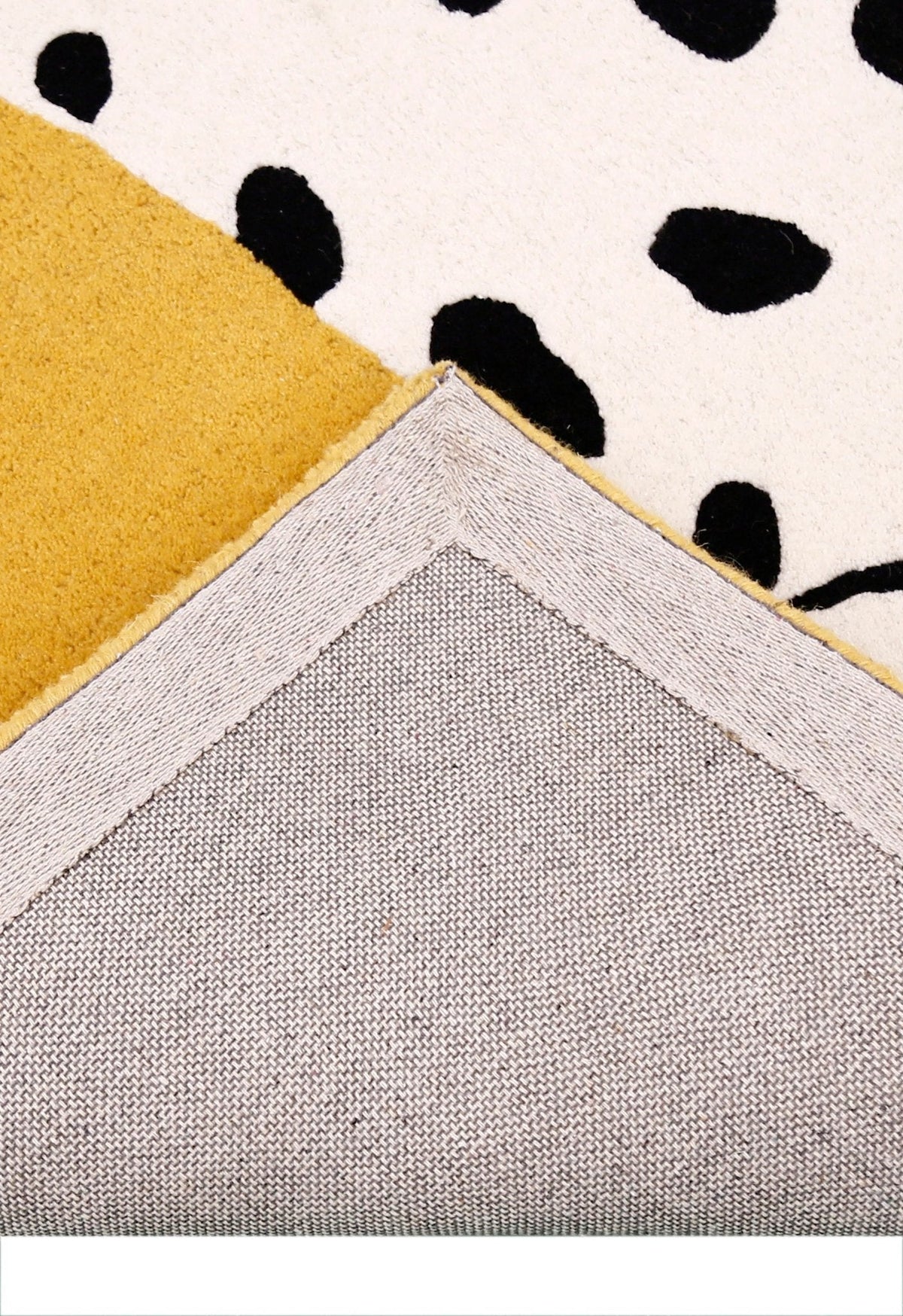 Gold And Black Shady Dalmatian Hand Tufted 4x4 Wool Rug.