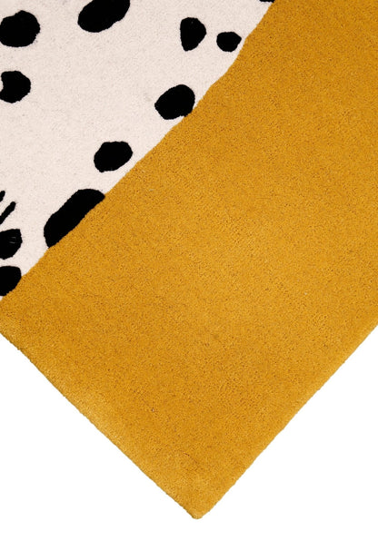 Gold And Black Shady Dalmatian Hand Tufted 4x4 Wool Rug.