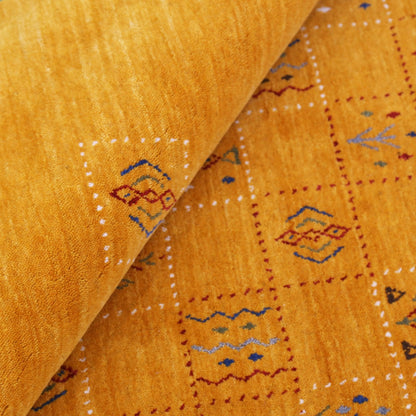 Gold Center Pattern Hand Loomed Wool Area Rug.