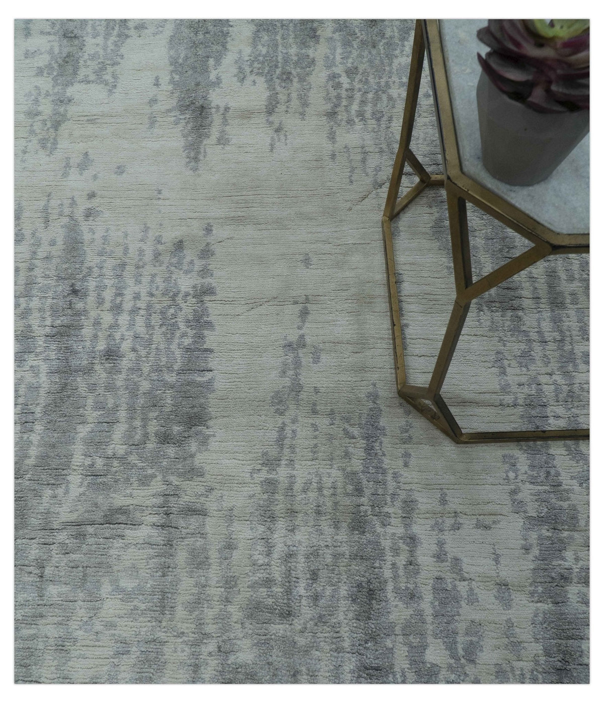 Gray And Silver Modern Abstract Design Hand Knotted Bamboo Silk Area Rug.