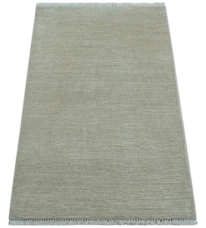 Hand Knotted Beige Modern Solid Design Wool And Silk Rug.