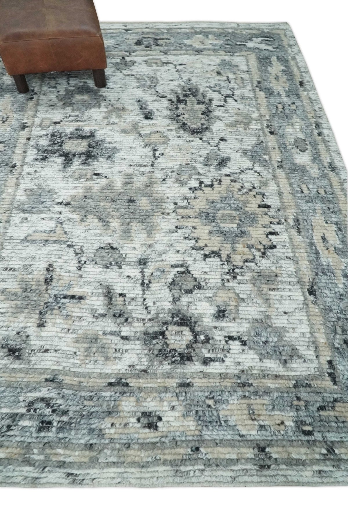 Hand Knotted Ivory, Silver and Beige Traditional Blended Wool Multi Size Rug.