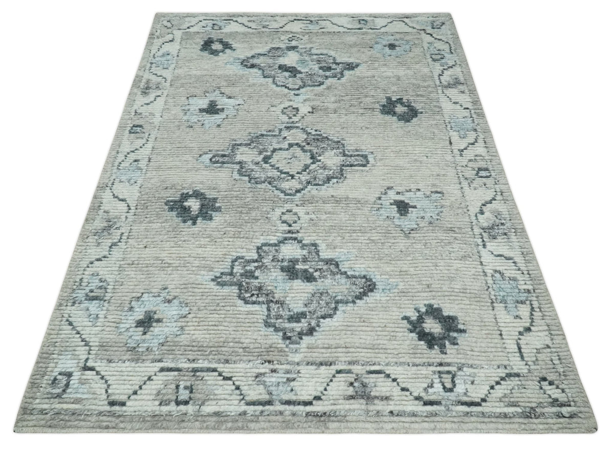 Hand Knotted Charcoal And Beige Traditional with Blended Custom Made Wool Rug.